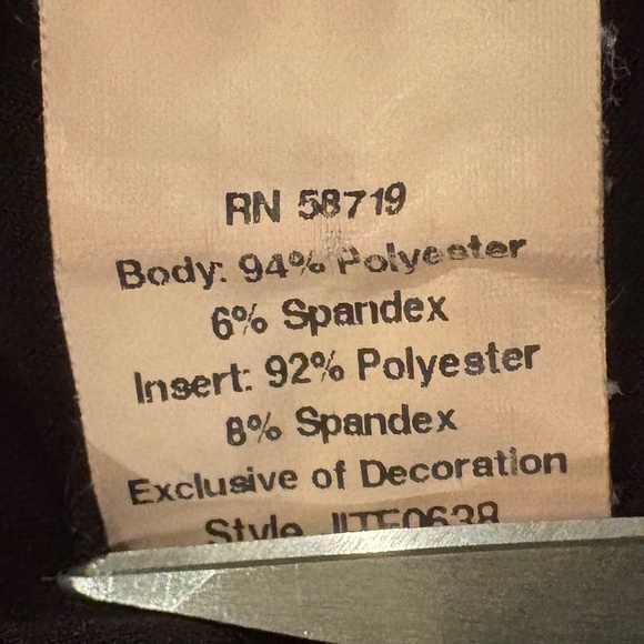 Notations Black/White Zebra Print Stretch Pullover Blouse w/ Built In Cami - Picture 12 of 13